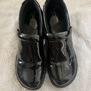 Women Born Work Shoes